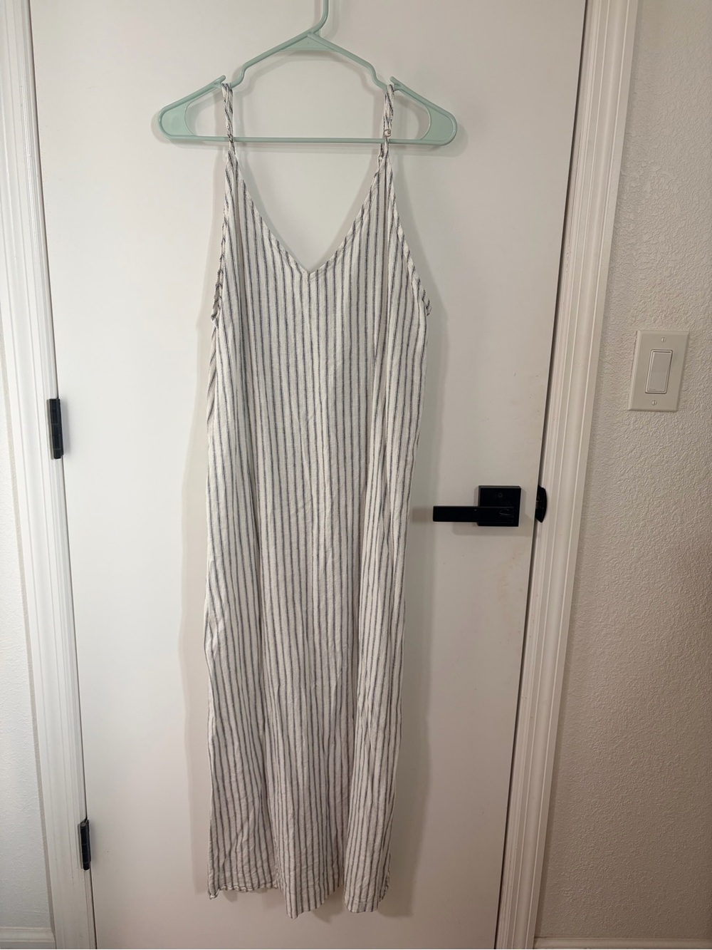 WeWoreWhat White Dress with Navy Stripe Detail